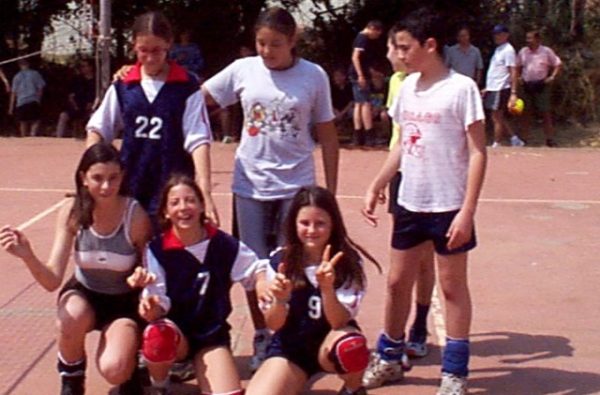2001_687